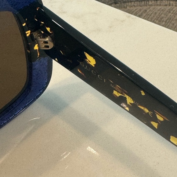 Rare New Gucci sunglasses - Picture 8 of 9